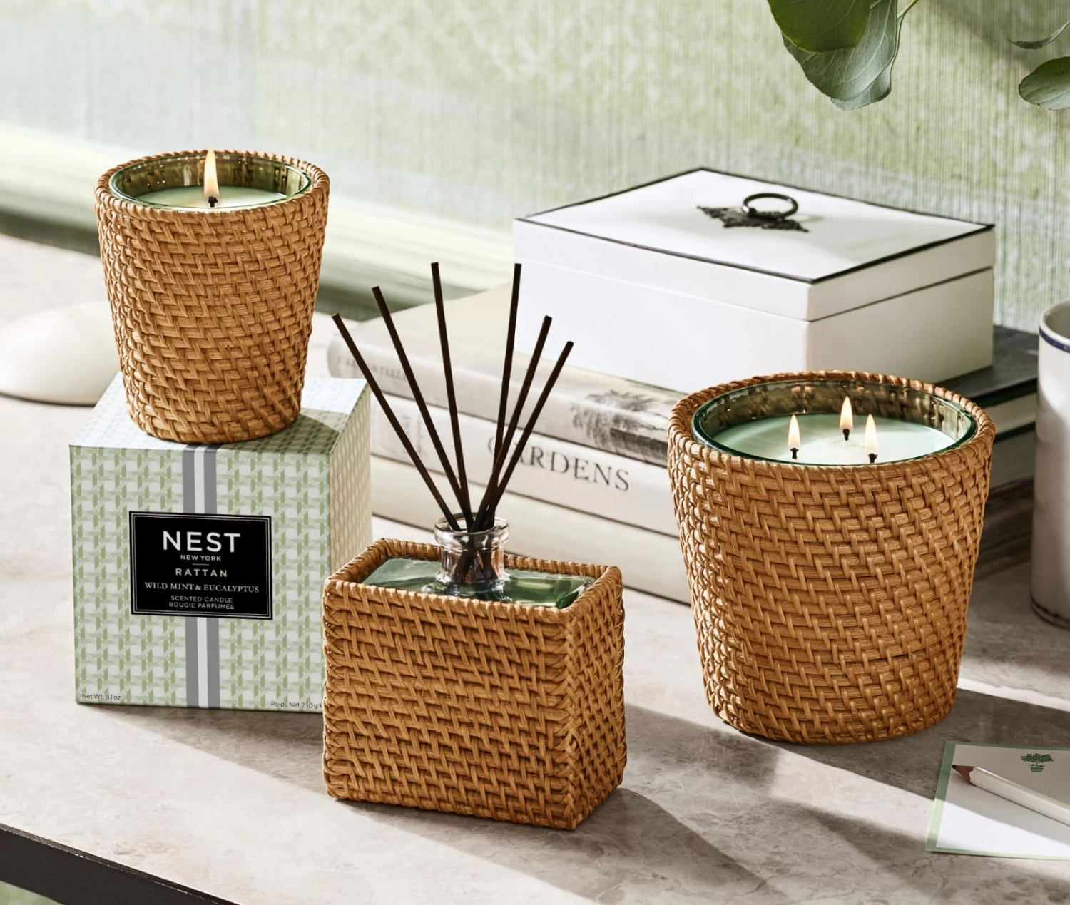 Rattan Wild Mint & Eucalyptus Classic Candle - Image 4